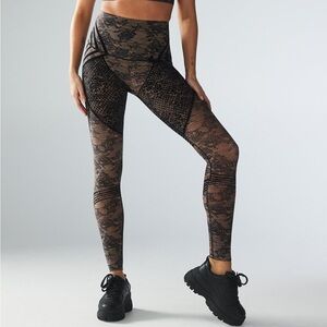 Savage x Fenty Special FX High-Waist Legging in Terracotta Black Lace Sz: M NWT